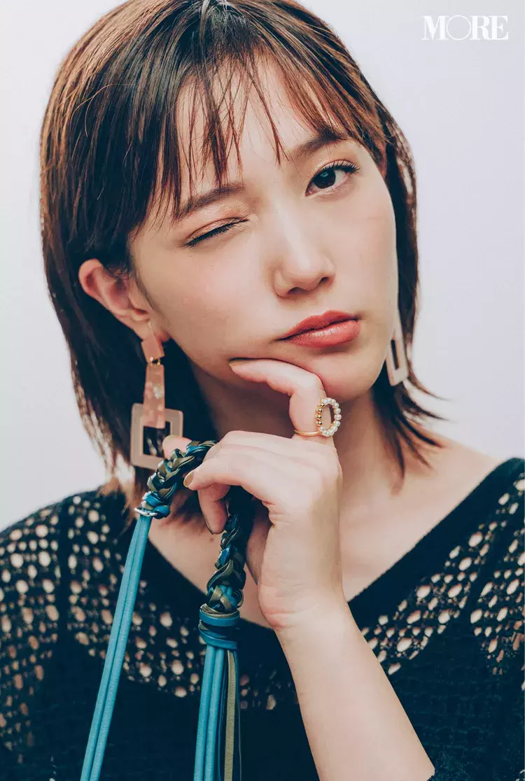 本田翼をお手本に この服にはこのアクセ 19夏の最新版 ローリエプレス 本田翼をお手本に この服にはこのアクセ 19夏の最新版 ローリエプレス