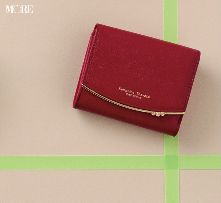 お財布で2020年の恋愛運もアップ!? ピンク＆ベリー色の大人可愛い二つ折り財布３選の4枚目の画像