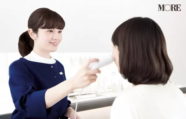 肌状態を最新ai 肌診断マシーンでチェック 自分に合ったスキンケアアイテムや方法を コスメカウンターで教えてもらおう ローリエプレス