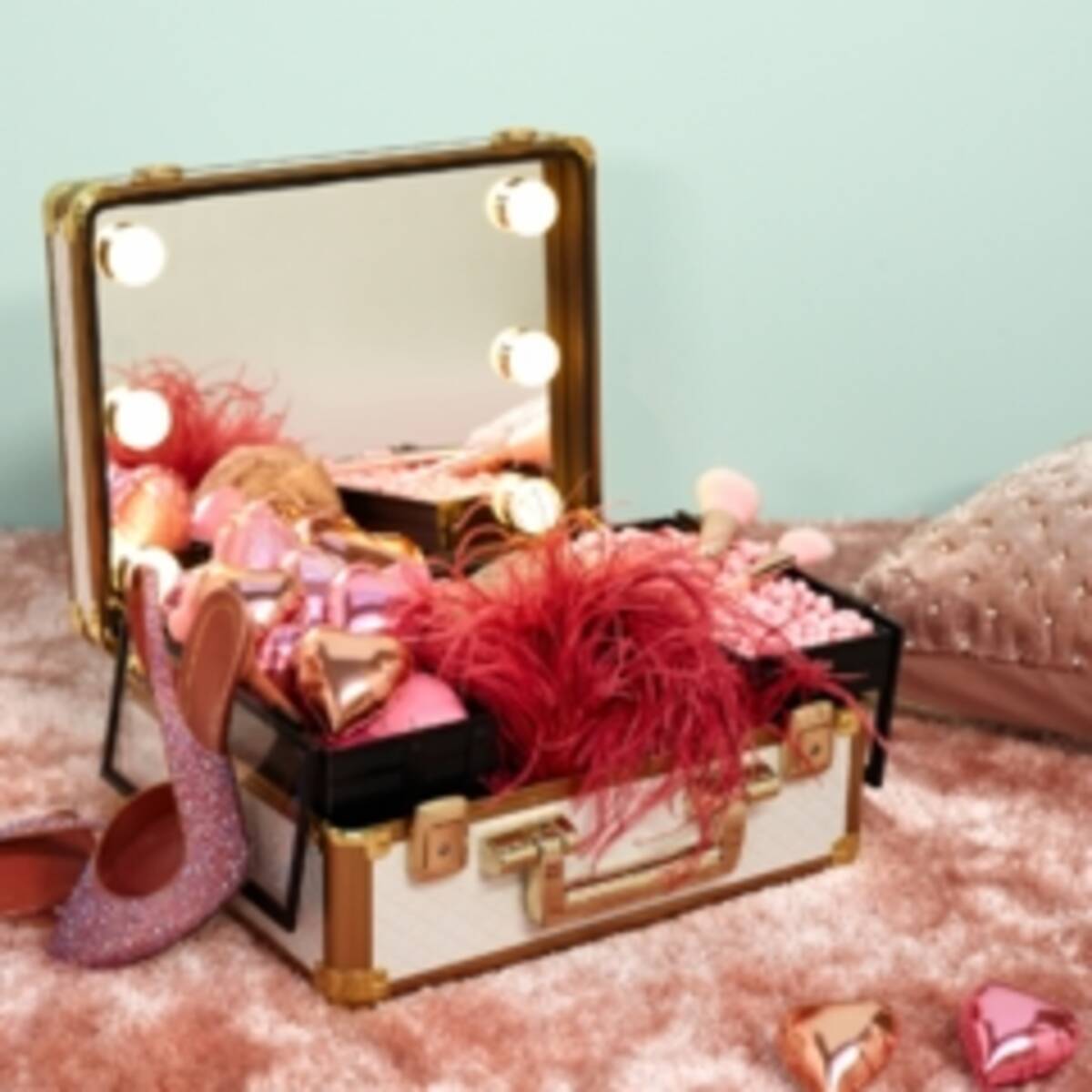 フランフラン の新作メイクボックス メイク小物が可愛すぎて罪 ファンファン ヘアブラシの新型も ローリエプレス