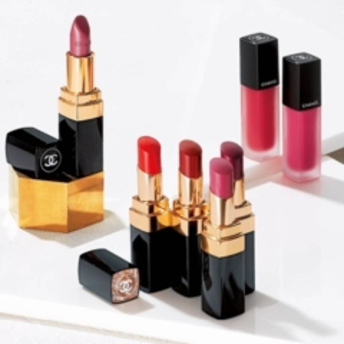 シャネル のリップの秘密や歴史に迫る 大人気の ルージュ ココ ルージュ アリュール で 自分に似合う一本を見つけて ローリエプレス
