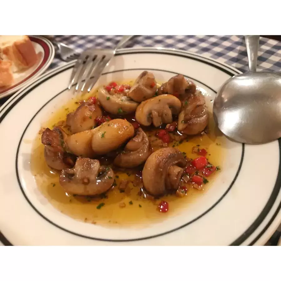 絶品 本場スペイン料理 渋谷 接客が面白いと話題 コレ絶対 なメニューを教えちゃいます ローリエプレス 絶品 本場スペイン料理 渋谷 接客が面白いと話題 コレ絶対 なメニューを教えちゃいます ローリエプレス