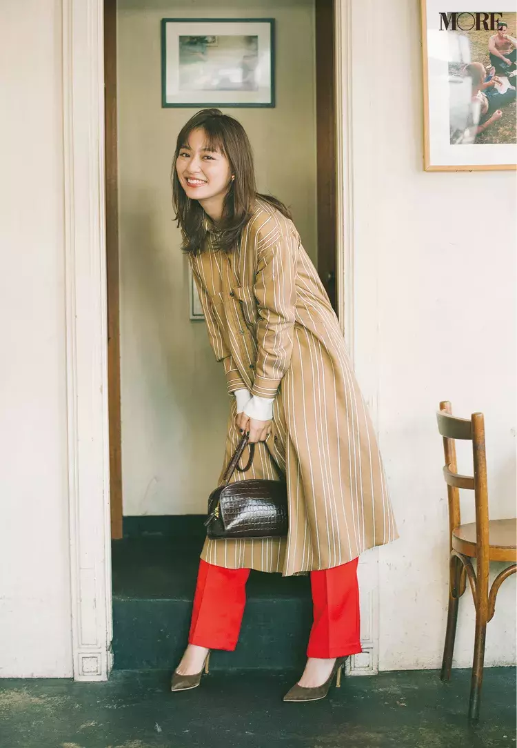 シャツワンピースの着こなし5選 メガネ姿の岸優太さん King Prince も 今週のファッション人気ランキング ローリエプレス