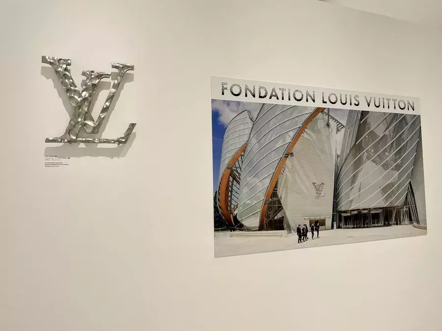 大阪カフェ 可愛すぎるlouis Vuittonのラテとアート展 ローリエプレス