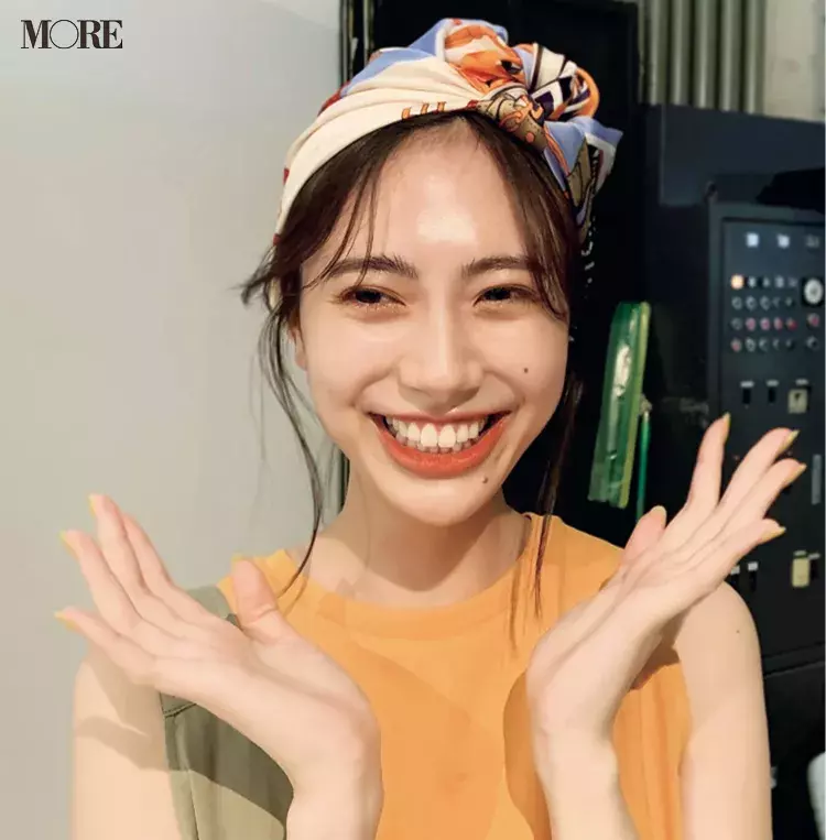 土屋巴瑞季のヘアアレンジが可愛すぎ モデルのオフショット ローリエプレス