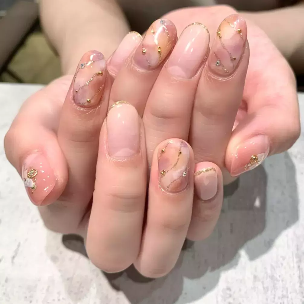 シンプルだけど可愛い 夏ネイル紹介 ローリエプレス