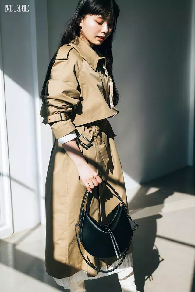 今日のコーデ 川口ゆりな 白ワンピースにトレンチコートの正統派コーデで素敵な先輩に ローリエプレス 今日のコーデ 川口ゆりな 白ワンピースにトレンチコートの正統派コーデで素敵な先輩に ローリエプレス