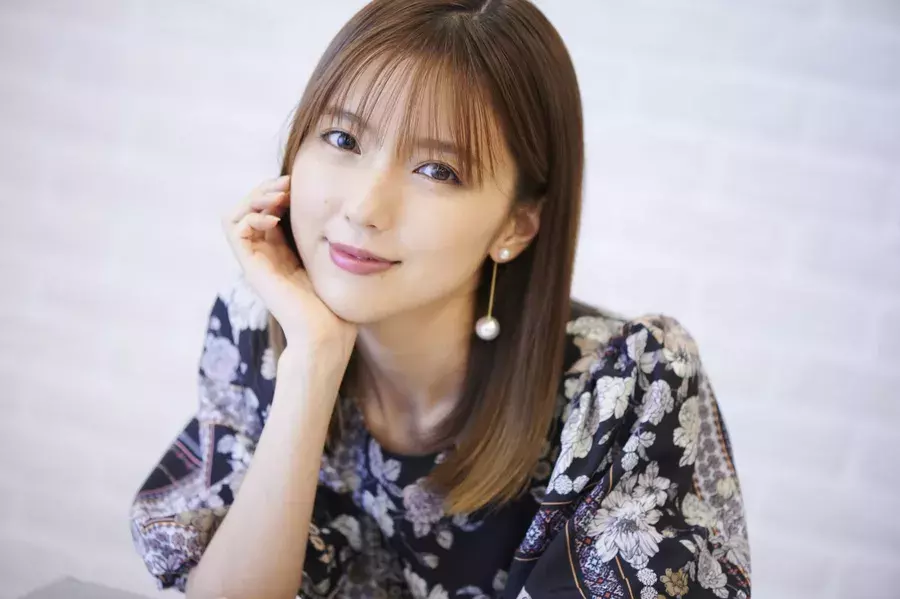 真野恵里菜が柴崎岳との 二拠点生活婚 で見つけた 一番大切なこと ローリエプレス