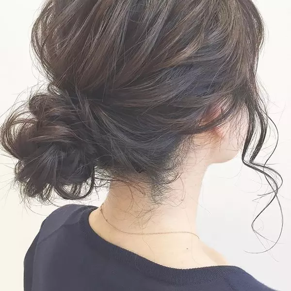 華やか ひと工夫がポイント 子供の授業参観のヘアアレンジ ローリエプレス