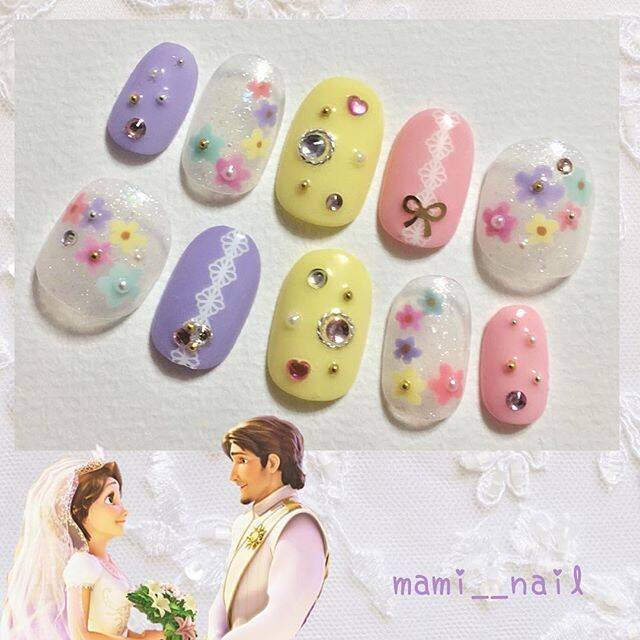 乙女チックな上品ラベンダーカラー 可愛すぎるラプンツェル風ネイルに注目 ローリエプレス