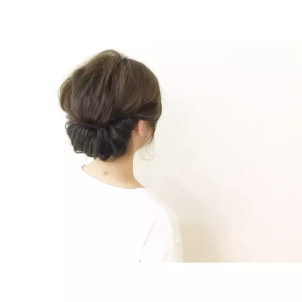 オトナ女子が極めたいまとめ髪スタイル 5分でできるヘアアレンジ特集 ローリエプレス