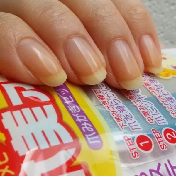 意外と見られてる ブサイク荒れ爪とはおさらば 自宅でできるネイルケアグッズ ローリエプレス