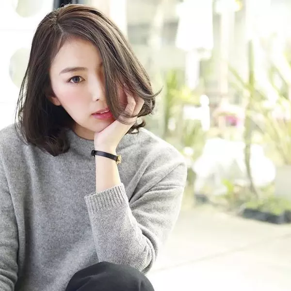 すっきり しかも品よくおしゃれに 長い前髪を上手にアレンジする方法 ローリエプレス