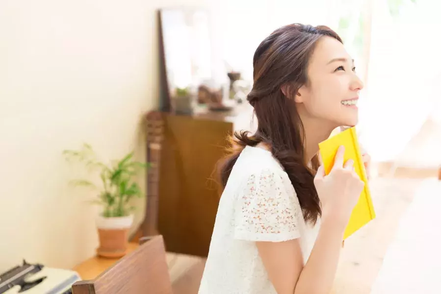 甘えを見せない 実家暮らし女子が婚活するときに気をつけたいこと ローリエプレス