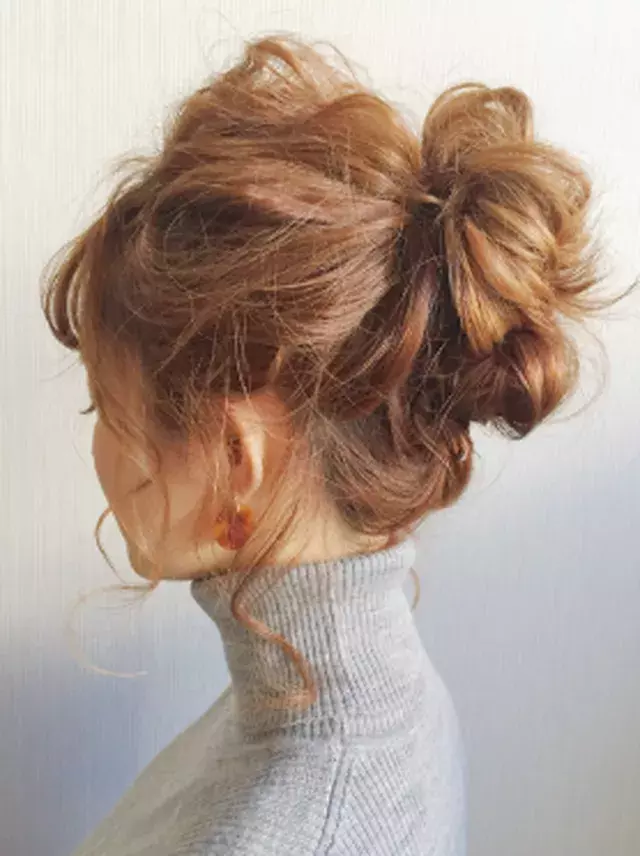 40代 ロングヘアはこうアレンジする 涼し気アップヘアスタイル6選 ローリエプレス