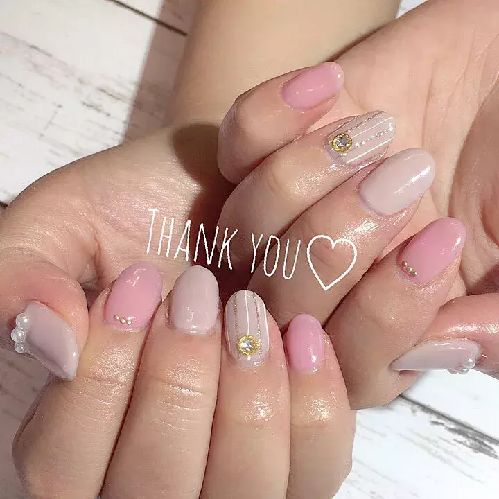 秋のこなれ感 胸きゅん がとまらないかわいすぎるピンクネイル10選 ローリエプレス