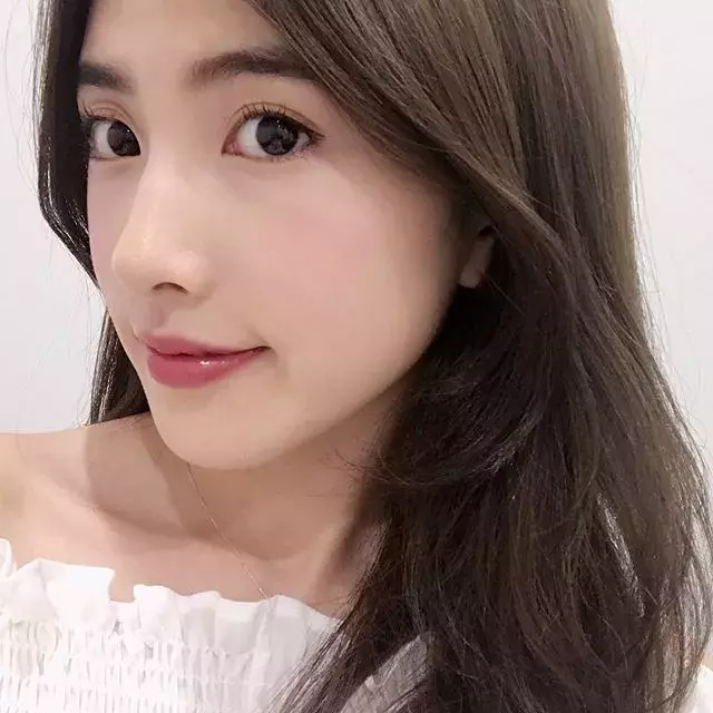 韓国女優のガラス肌をダウンタイムなしの 塗る 針ホームケア で叶える ローリエプレス