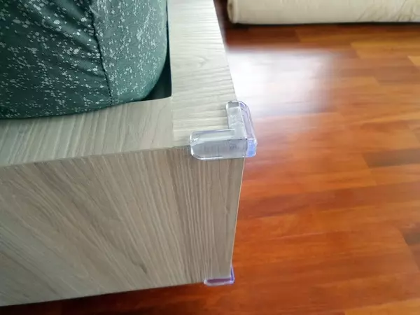赤ちゃんが寝返りをしたら始め時 安全なお部屋作りのススメ ローリエプレス