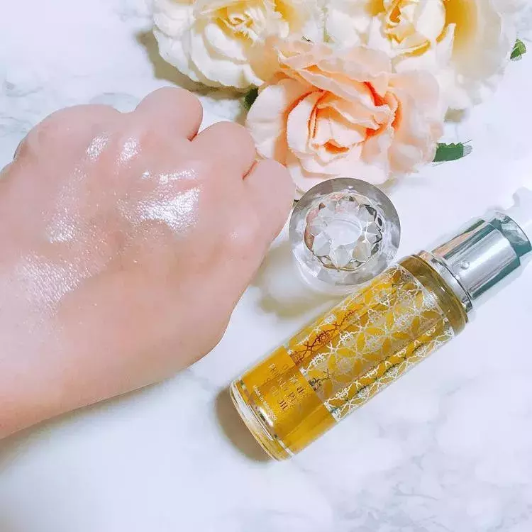 今日から取り入れたい 美肌に効果的なおすすめ導入液 リアルな口コミ ローリエプレス 今日から取り入れたい 美肌に効果的なおすすめ導入液 リアルな口コミ ローリエプレス