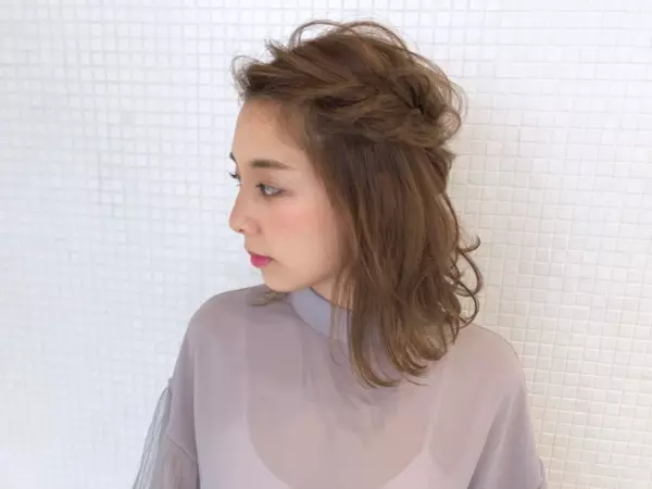 前髪なし で大人っぽさを演出 大人キレイな魅力を引き出すヘアカタログ ローリエプレス