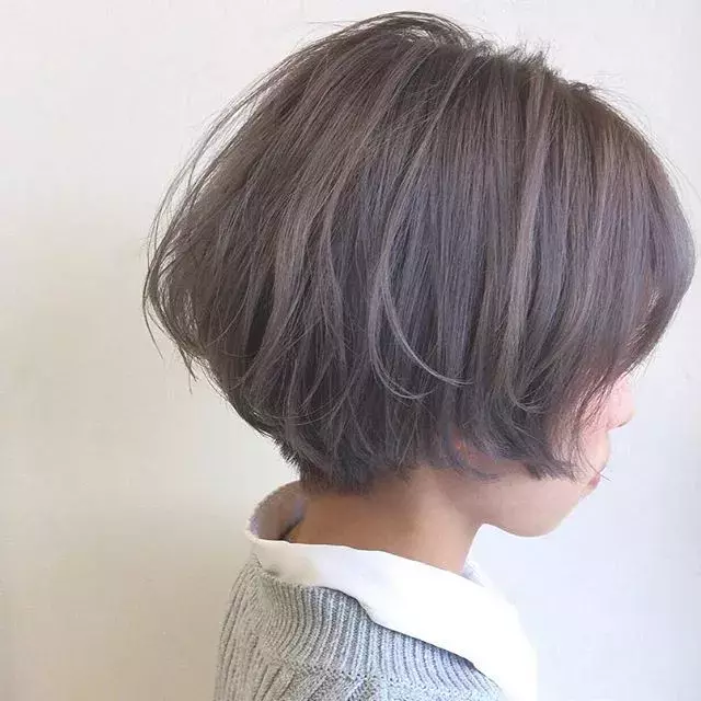 理想の髪色は ダブルカラー でget 透明感抜群なおすすめヘア選 ローリエプレス 理想の髪色は ダブルカラー でget 透明感抜群なおすすめヘア選 ローリエプレス