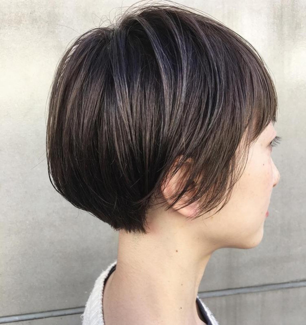 前 下がり ベリー ショート 黒髪 最高のヘアスタイル画像