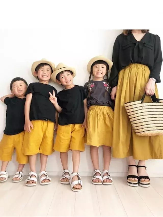 夏コーデに取り入れやすい 真似したくなる親子リンクコーデ6選 ローリエプレス