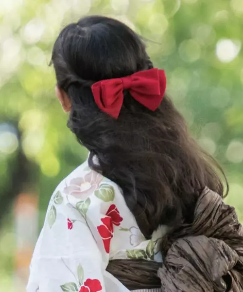 子供にやってあげたい浴衣ヘア 忙しいママでもできる簡単ヘアアレンジ特集 ローリエプレス