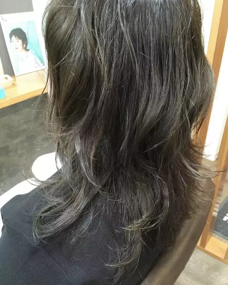 ドライヤーで朝のスタイリングを時短に セットが簡単なヘアスタイル術 ローリエプレス
