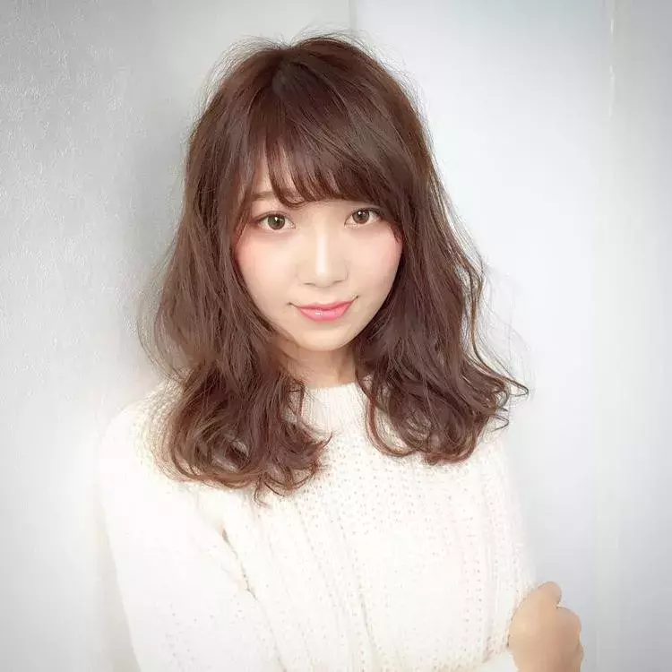 秋は マロンカラー がぴったり 好印象getな清楚系ヘアカラー ローリエプレス 秋は マロンカラー がぴったり 好印象getな清楚系ヘアカラー ローリエプレス