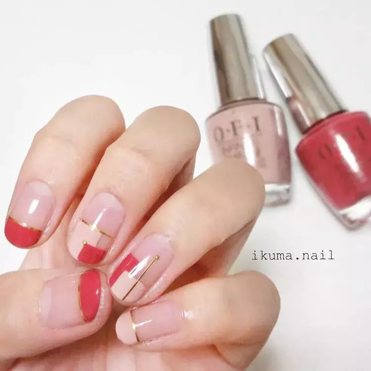 普通のフレンチに飽きたら 変形フレンチネイル がおすすめ 上品さのあるデザインで彼ウケも ローリエプレス 普通のフレンチに飽きたら 変形フレンチネイル がおすすめ 上品さのあるデザインで彼ウケも ローリエプレス