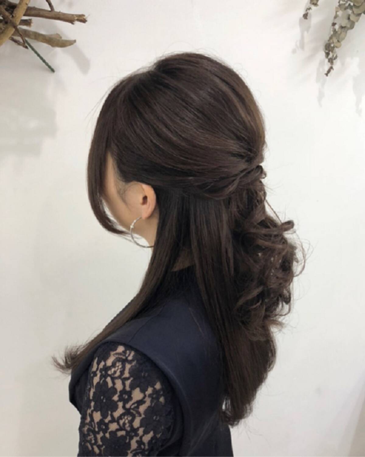 きれいめな色っぽさで差をつける 前髪なしのオフィスヘアアレンジ6選 ローリエプレス