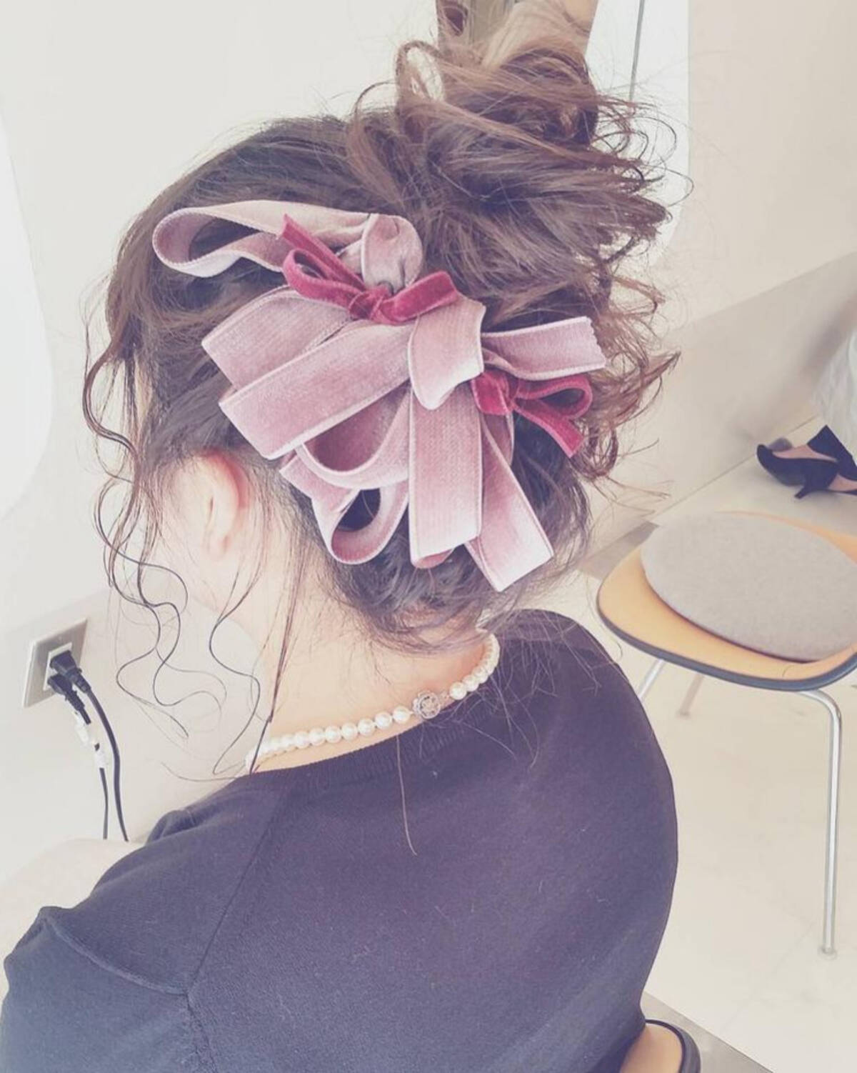 秋冬ヘアアレンジはベロアリボンを主役に 大人可愛いアレンジ6選 ローリエプレス