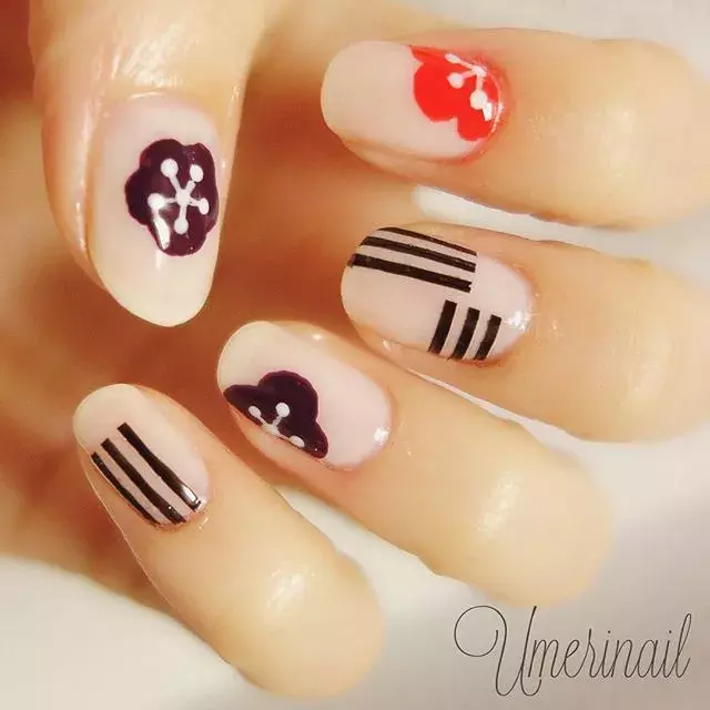 新年は和柄ネイルを楽しんで お正月にぴったりの和風ネイルデザイン8選 ローリエプレス