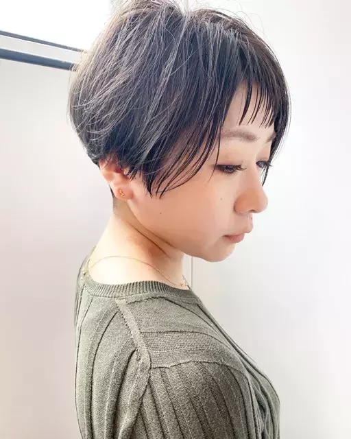 年はどんなカラーにする オフィスokのおしゃ見えヘアカラー5選 ローリエプレス