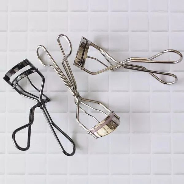 目指せ美まつげeye ビューラーの正しい選び方 使い方講座 ローリエプレス