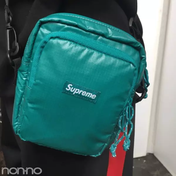 高田里穂はg U のメンズｓサイズでクールに モデルの私服スナップ ローリエプレス