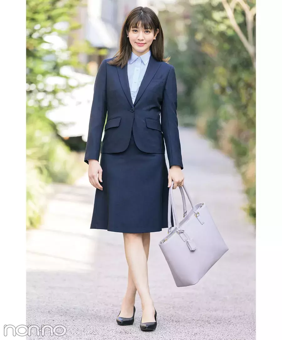 Web限定 堅め職場の社会人スーツ 青山 ユニクロ スーツカンパニーのおすすめはコレ ローリエプレス