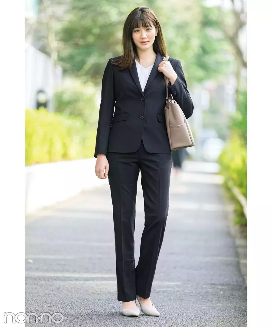 Web限定 堅め職場の社会人スーツ 青山 ユニクロ スーツカンパニーのおすすめはコレ ローリエプレス