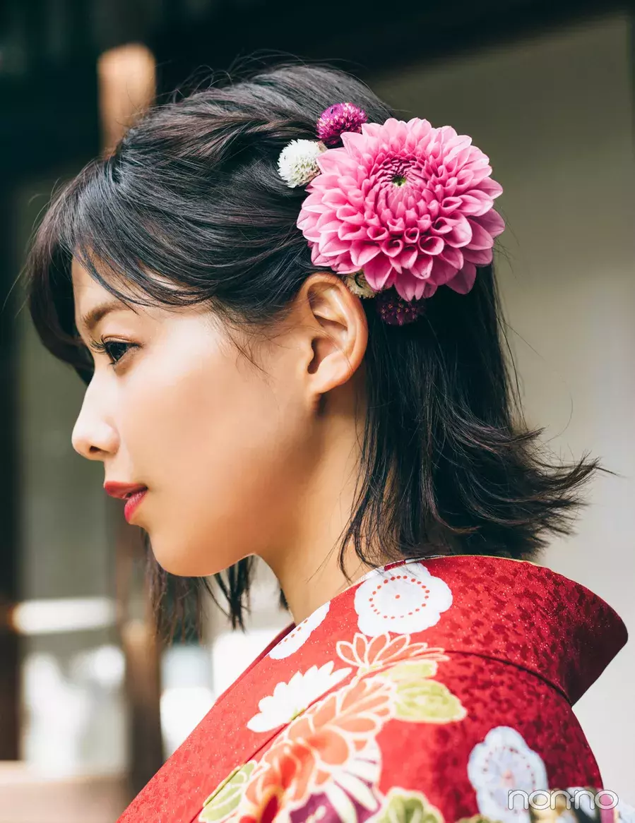 ボブの成人式はツヤメイク 外ハネヘアでスタイリングしよう ローリエプレス