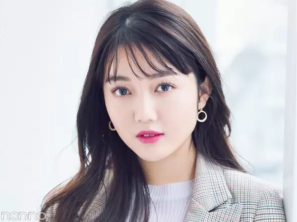 こうすればケバくならない 濃い顔さんが濃い色のリップのをつけるとき ローリエプレス