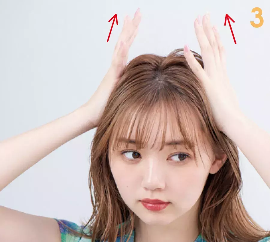 ウェットヘアをオシャレにまとめる スタイリングのやり方 教えます ローリエプレス