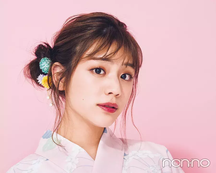 ゆかたに合うセルフヘアアレンジにきゅん ミディアム色っぽまとめ髪編 ローリエプレス