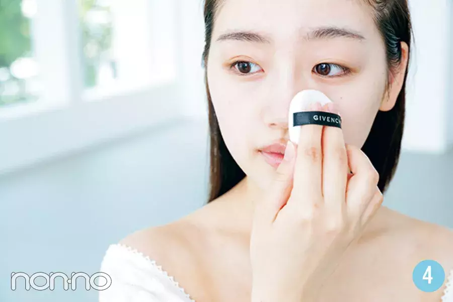 佐々木美玲の透明感メイクのヒミツは セルフメイクを実況中継 ローリエプレス