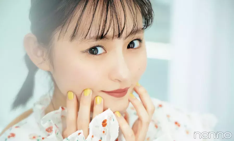 遠藤さくらの無敵の好かれ顔メイク着回し Day６ 目尻強調のシルバーラインメイク ローリエプレス