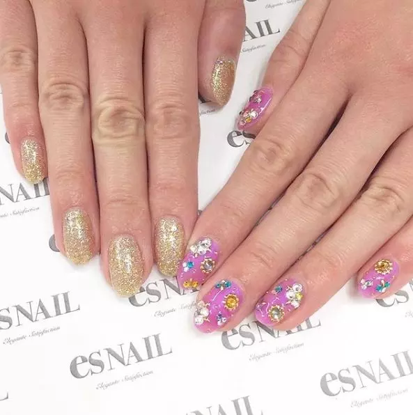 18 夏のゆめかわネイルデザインまとめ ローリエプレス