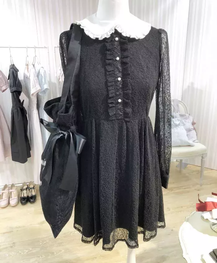 アイドルやモデルに大人気 Ankrouge アンクルージュ 春夏コレクションを一気見せ ローリエプレス