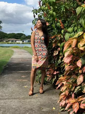 ハワイでレストランデートする時の服装の正解とは ハワイ在住モデル サーシャのロコガールファッション通信vol 9 ローリエプレス