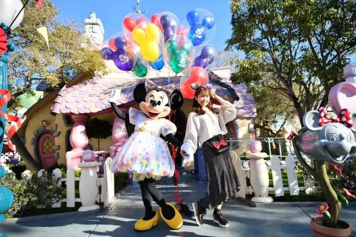 カリフォルニアディズニー 90周年のミッキー ミニーがかわいすぎる ローリエプレス