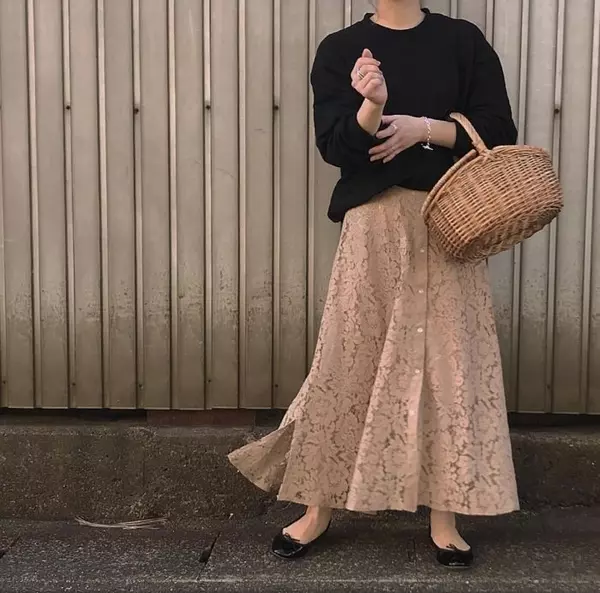 ユニクロをフレンチシックに着こなす Mi さんのこなれコーデ ローリエプレス